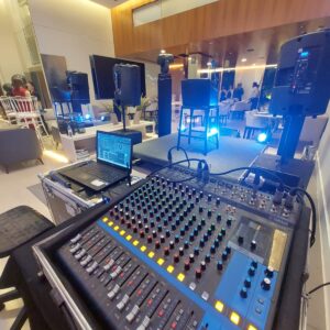 foto equipamento studio on